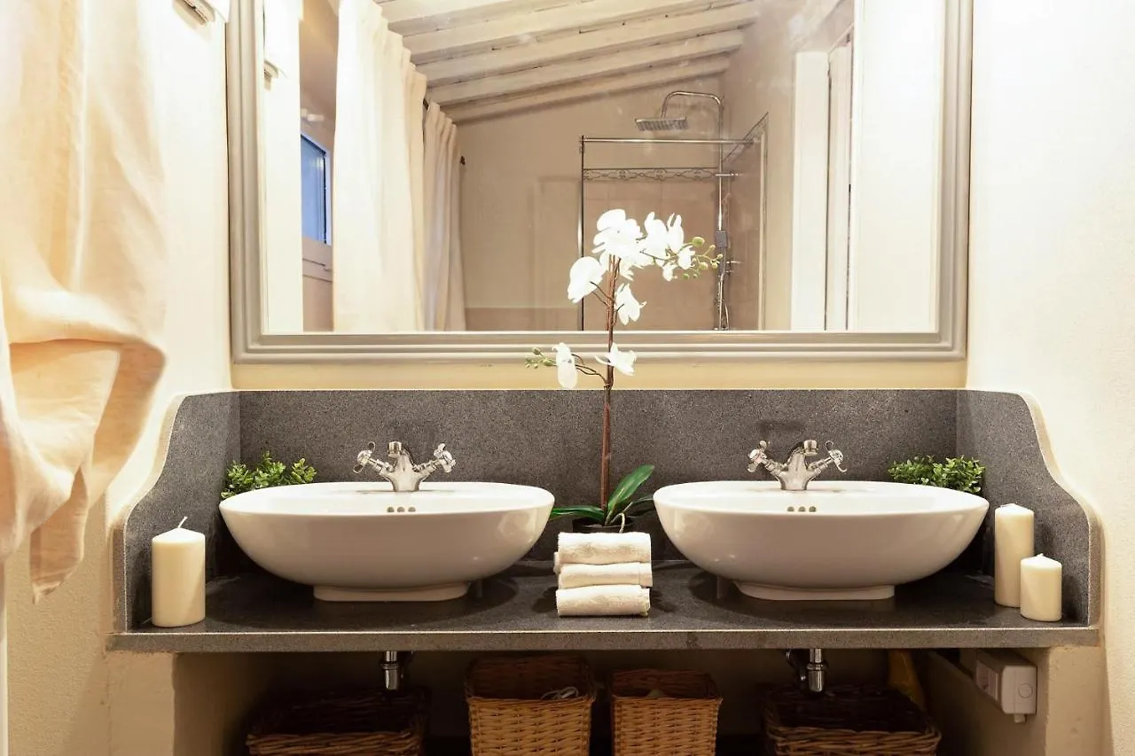 Villa Cottage Nanni, Romantic And Luxury With Pool Pescia