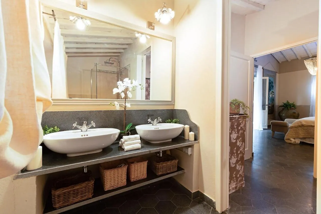 Cottage Nanni, Romantic And Luxury With Pool Pescia